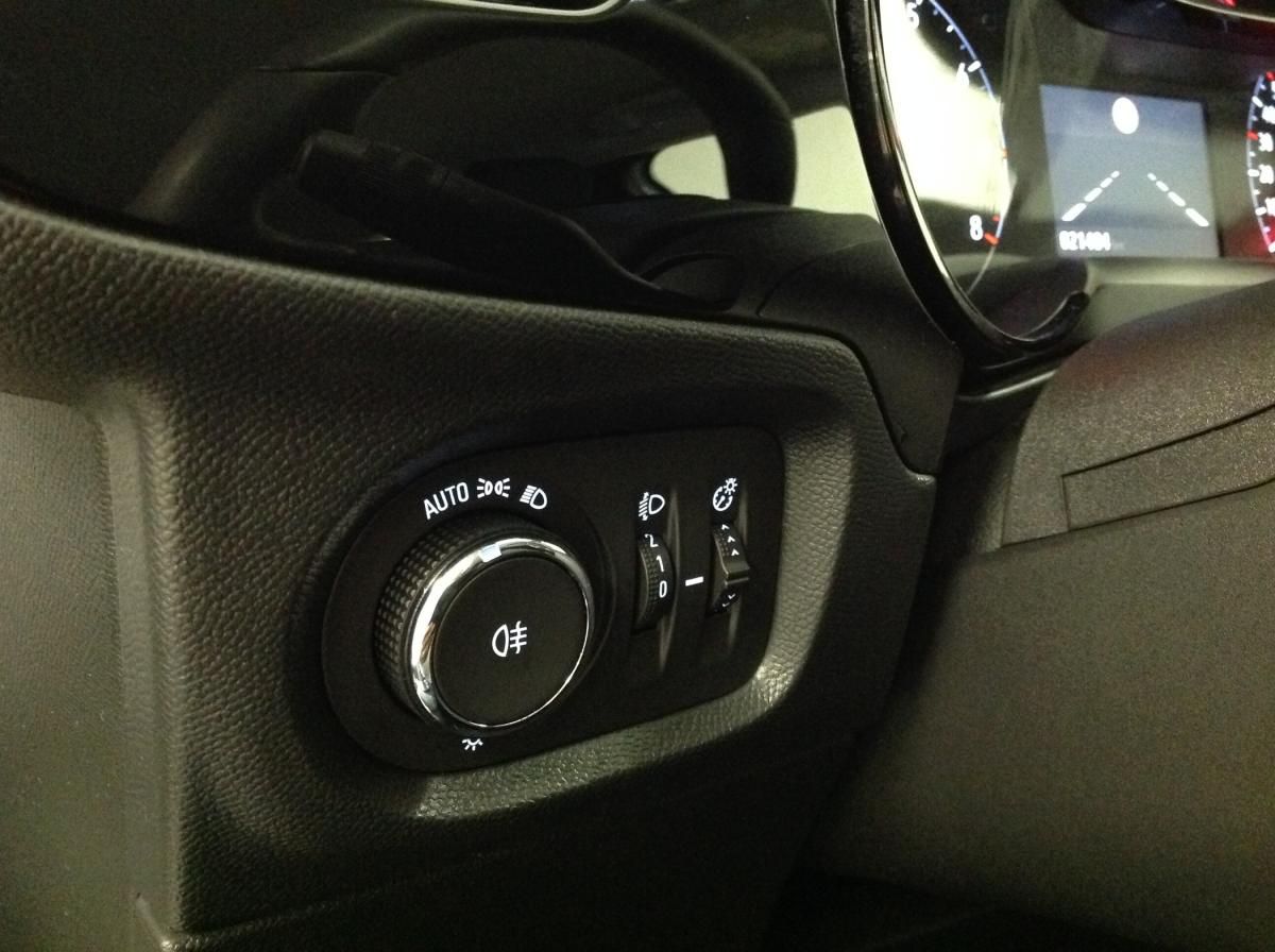 opel-corsa-2023-gasolina-1199cc