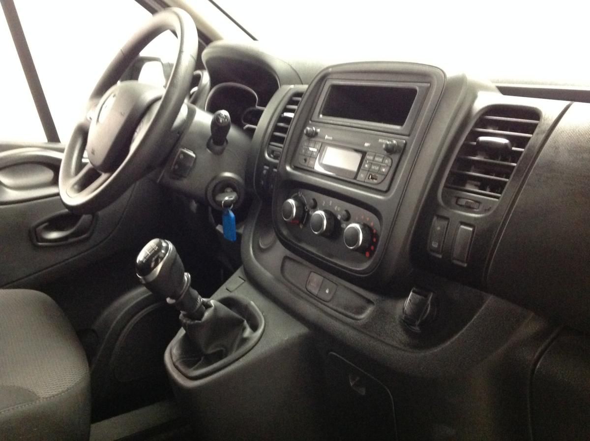 renault-trafic-2020-diesel-1997cc