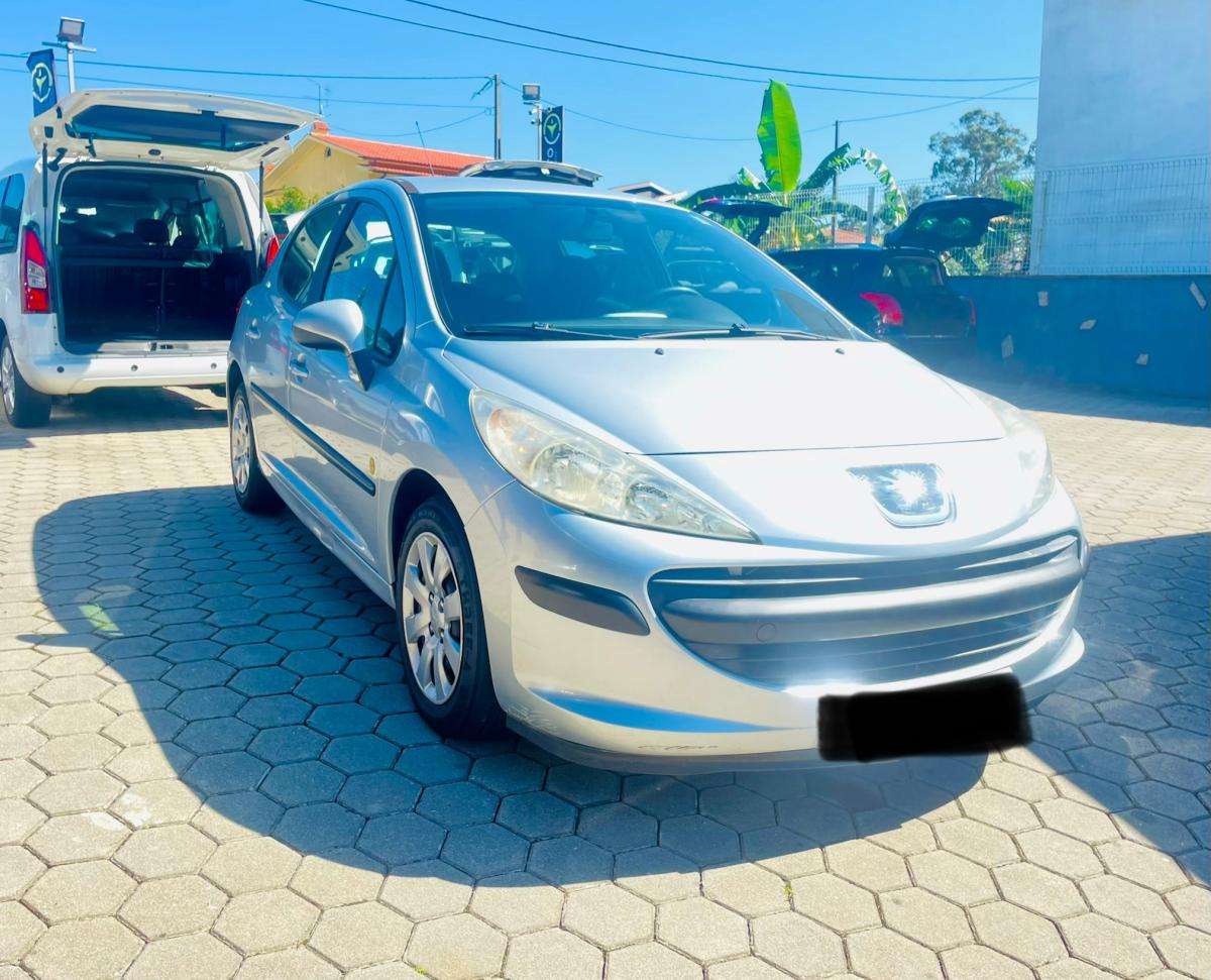 peugeot-207-2009-gasolina-1397cc