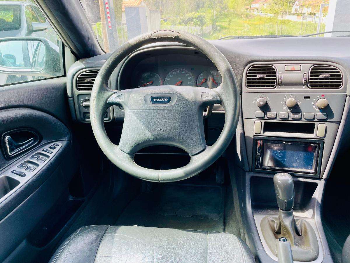 volvo-v40-2001-diesel-1870cc