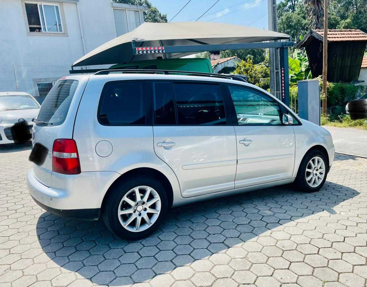 volkswagen-touran-2003-diesel-1896cc