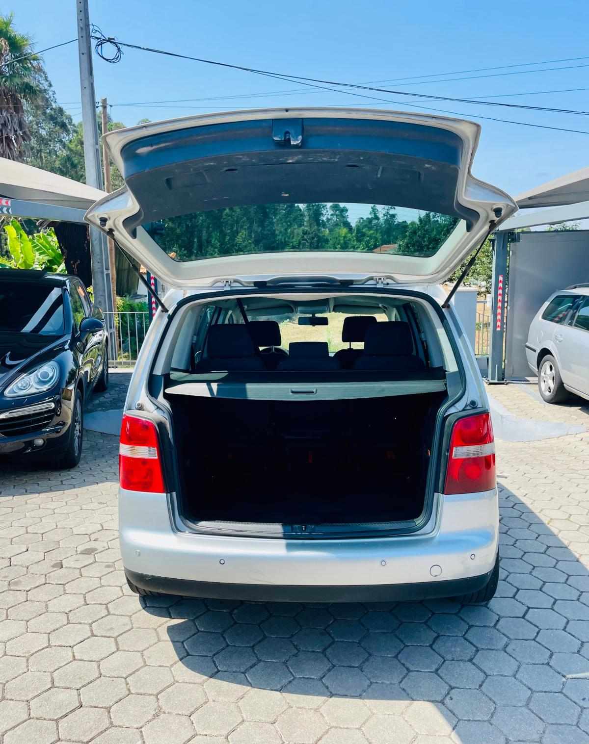 volkswagen-touran-2003-diesel-1896cc