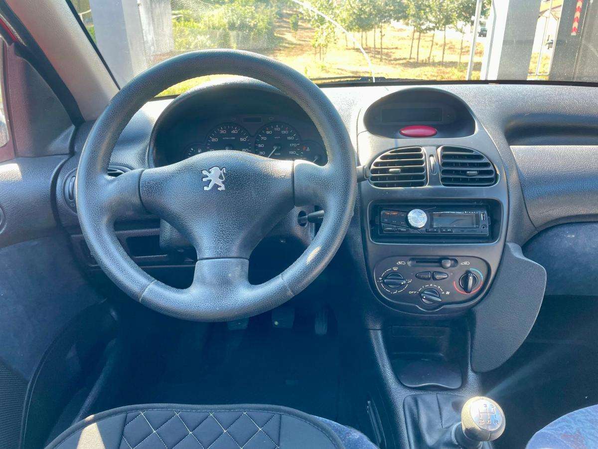 peugeot-206-1999-gasolina-1360cc