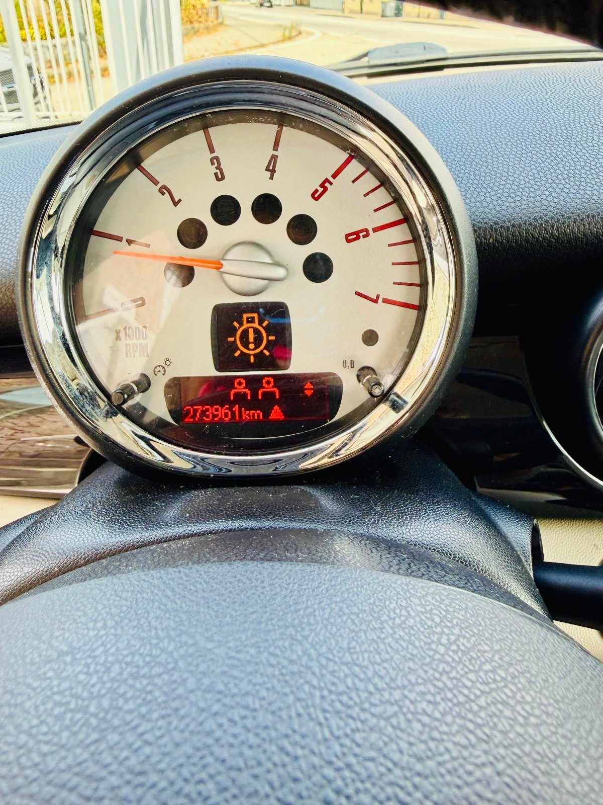 mini-one-2011-diesel-1560cc