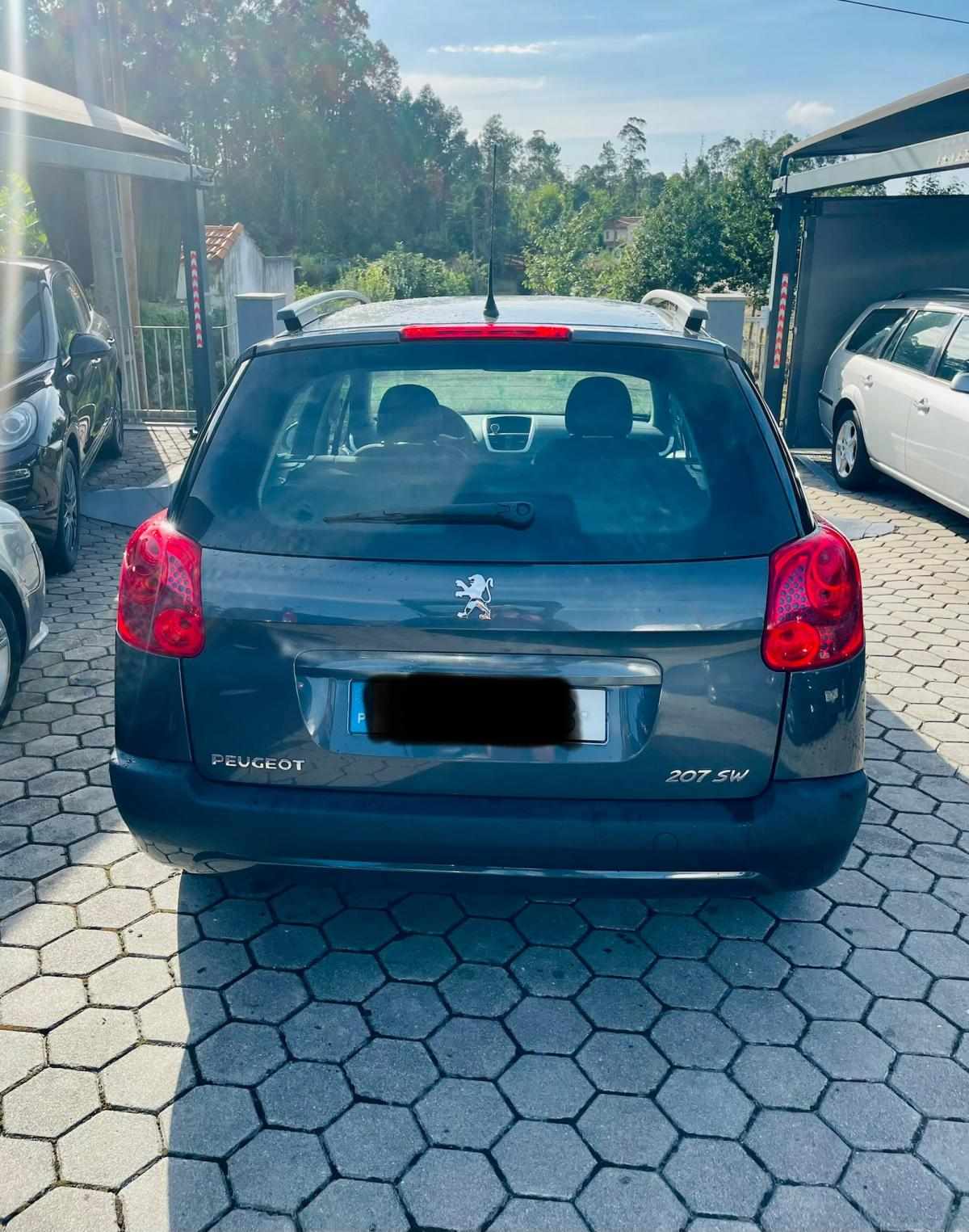 peugeot-207-sw-2011-diesel-1560cc