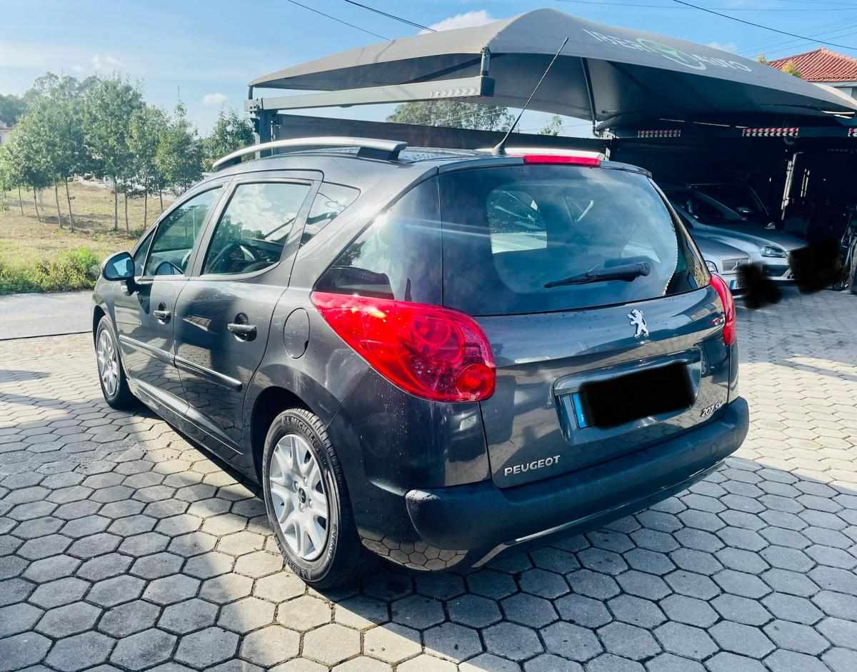 peugeot-207-sw-2011-diesel-1560cc