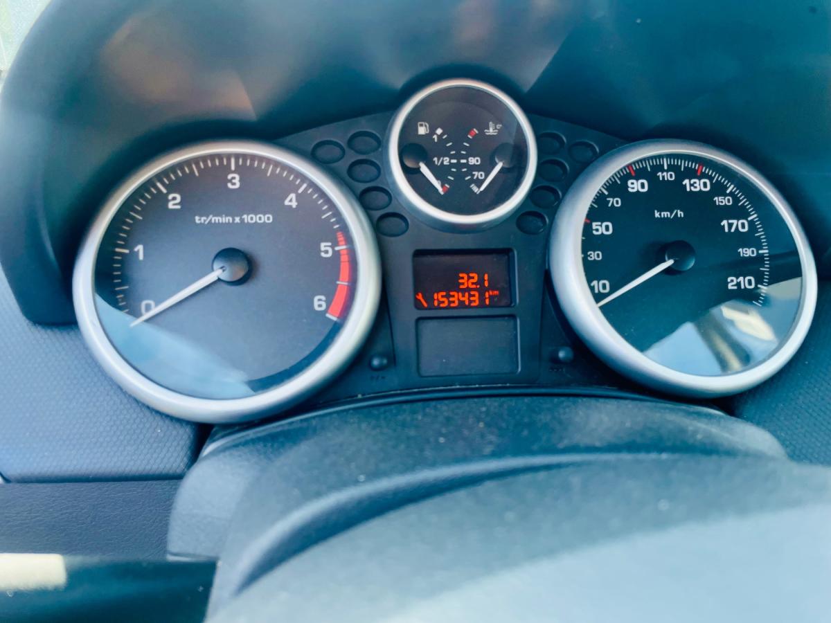 peugeot-207-sw-2011-diesel-1560cc