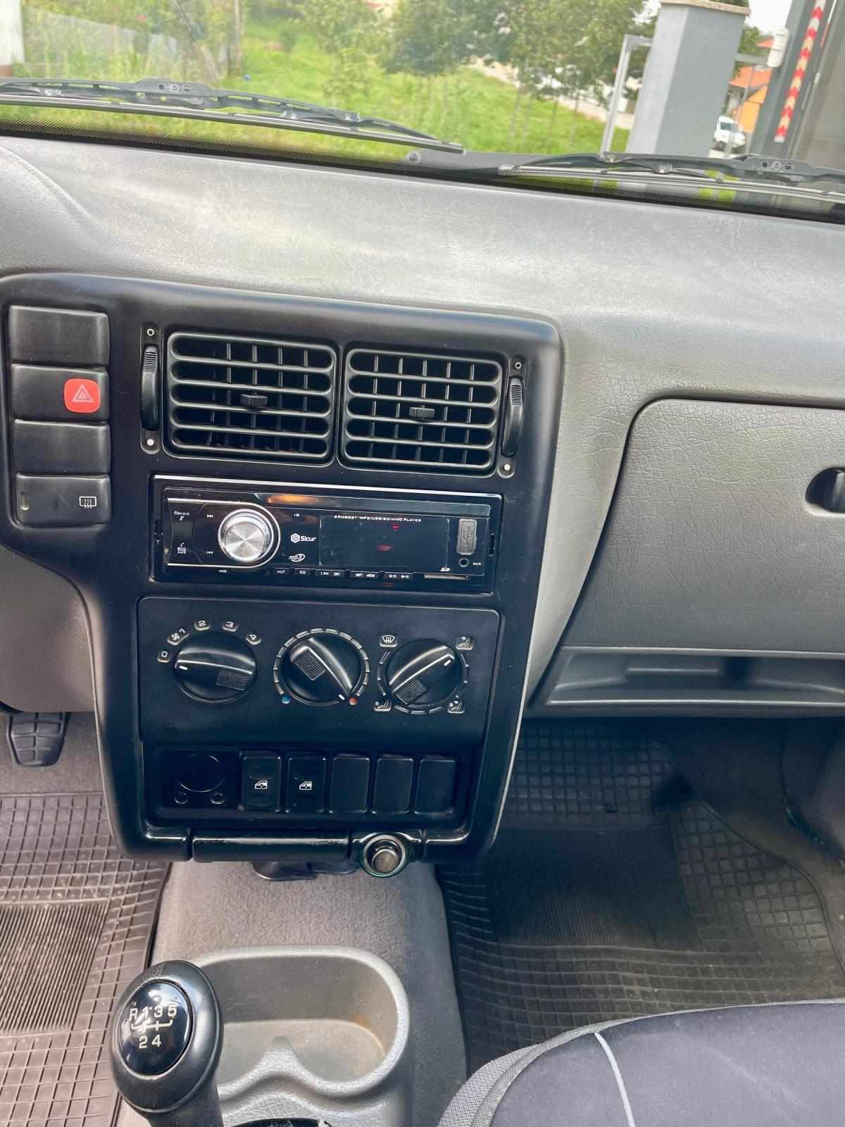 volkswagen-caddy-2001-diesel-1896cc