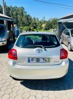 toyota-auris-2009-diesel-1364cc