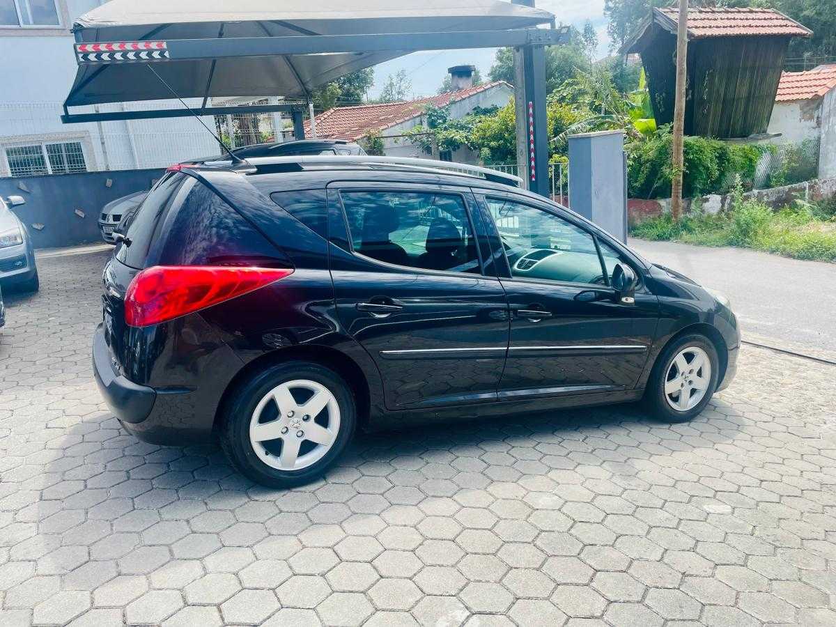 peugeot-207-sw-2011-gasolina-1397cc
