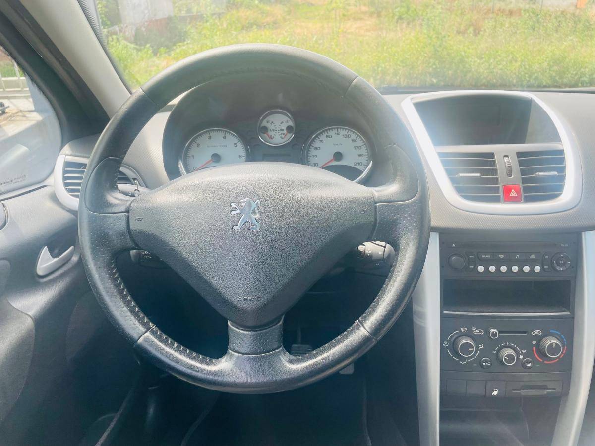 peugeot-207-sw-2011-gasolina-1397cc
