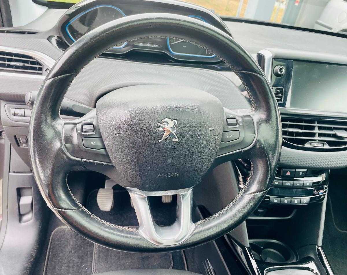 peugeot-2008-2016-gasolina-1199cc