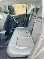 peugeot-2008-2016-gasolina-1199cc