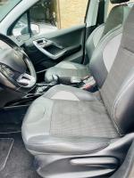 peugeot-2008-2016-gasolina-1199cc