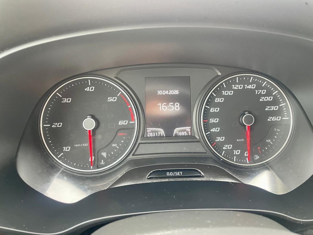 seat-leon-2013-diesel-1598cc