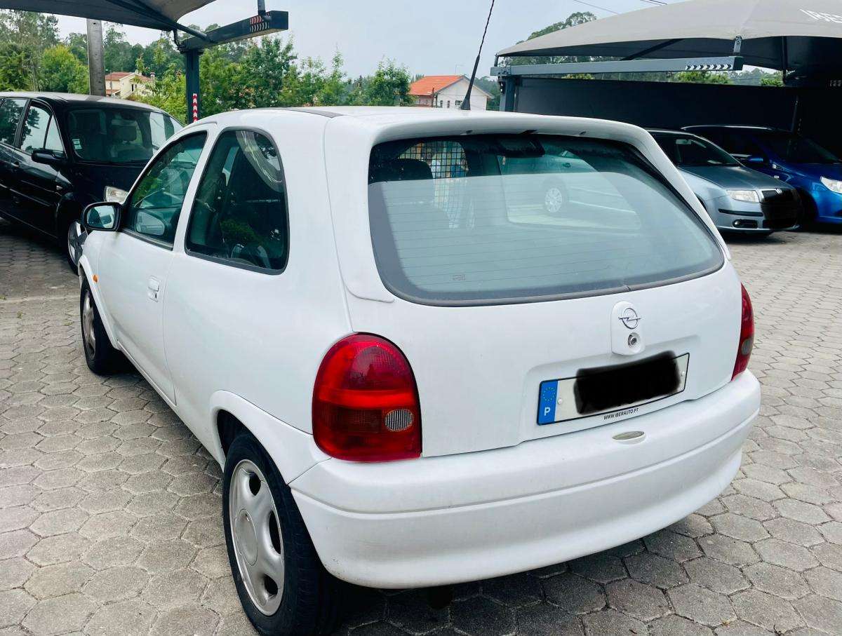 opel-corsa-2000-diesel-1488cc