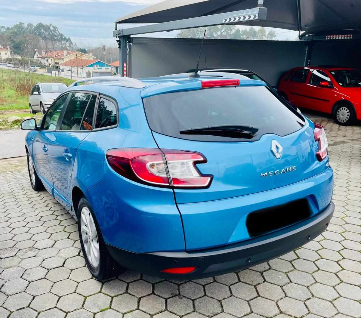 renault-megane-break-2015-diesel-1498cc
