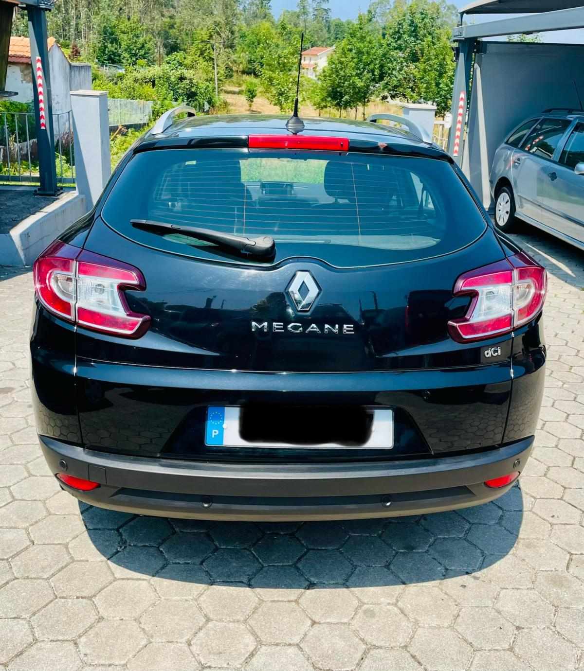renault-megane-break-2012-diesel-1500cc