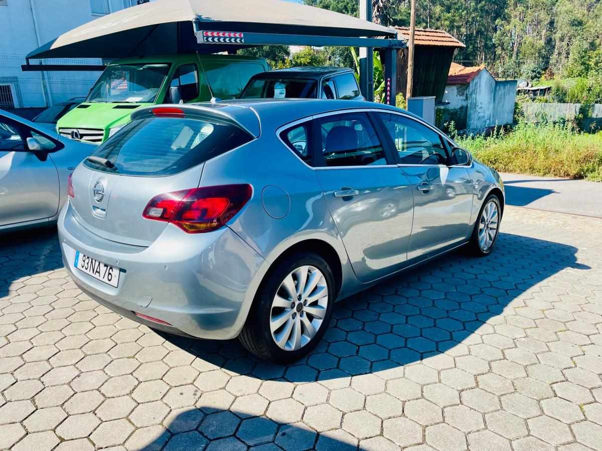 opel-astra-2012-diesel-1248cc
