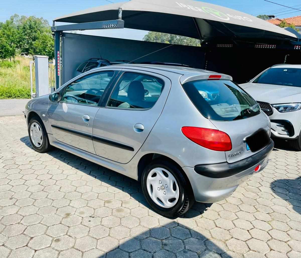 peugeot-206-2002-gasolina-1124cc