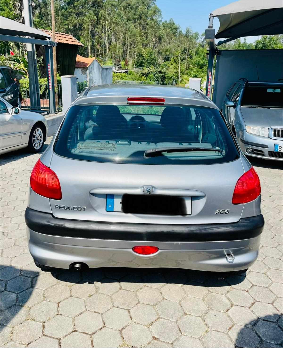 peugeot-206-2002-gasolina-1124cc