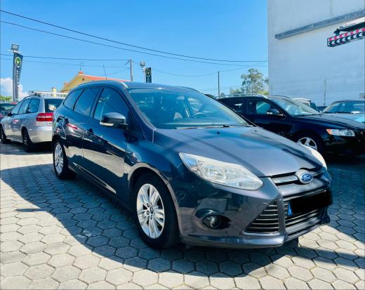 ford-focus-sw-2014-diesel-1560cc
