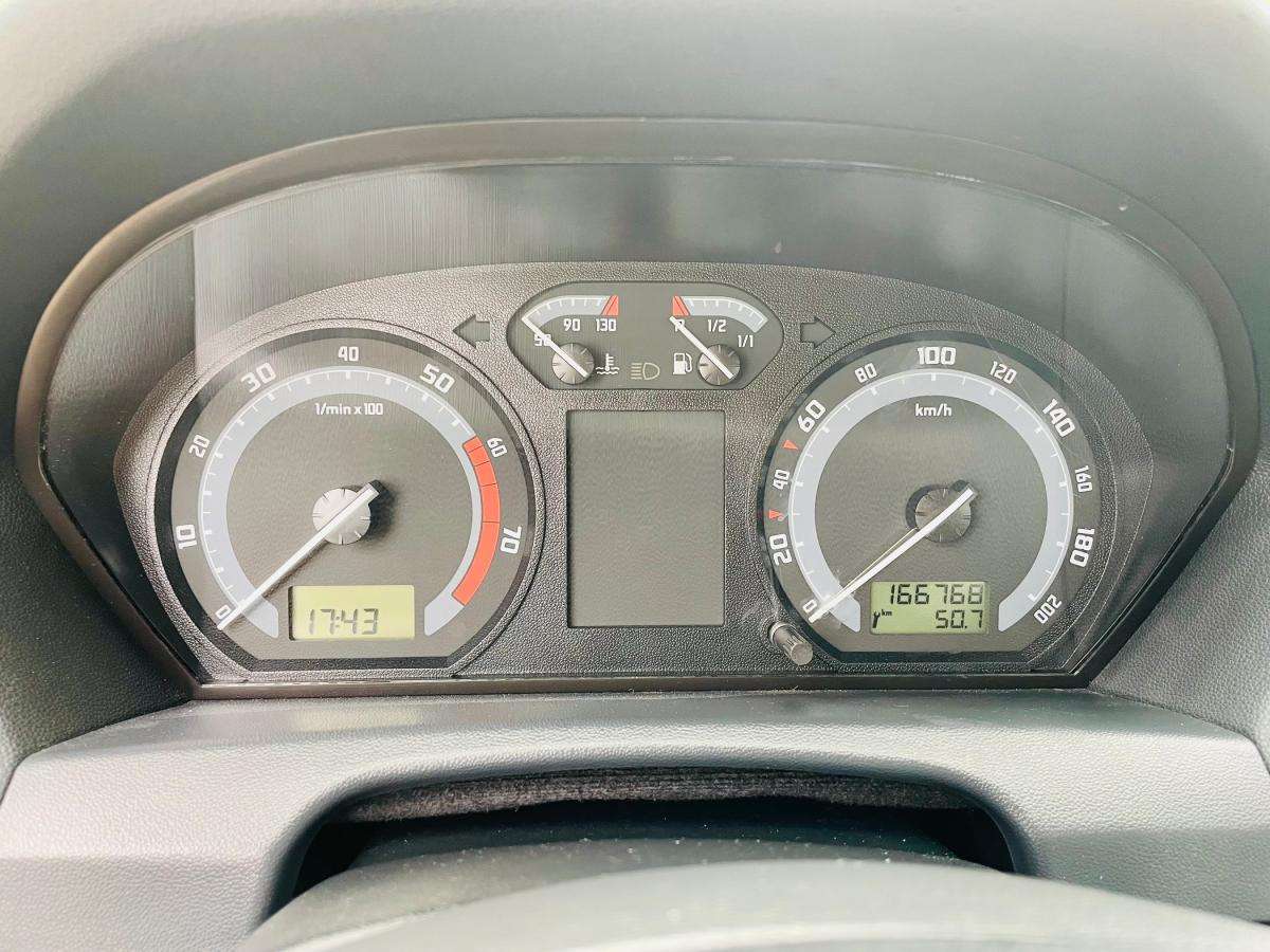 skoda-fabia-break-2006-gasolina-1198cc