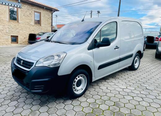 peugeot-partner-2017-diesel-1560cc