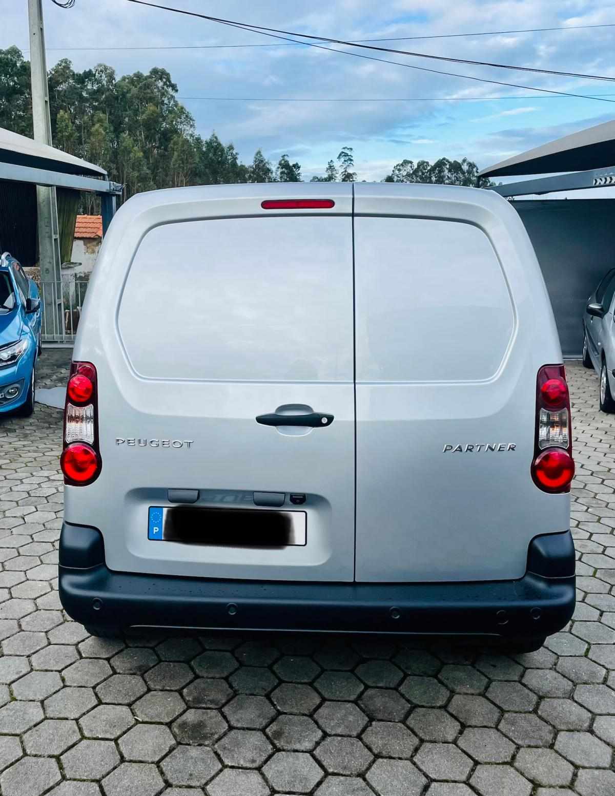 peugeot-partner-2017-diesel-1560cc