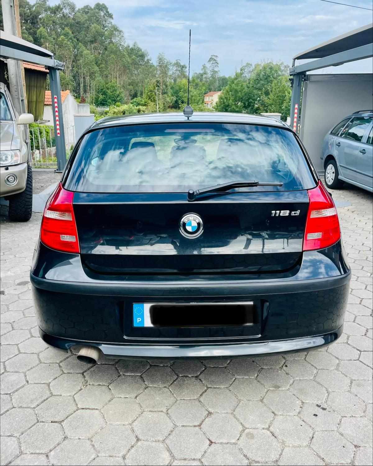 bmw-serie-1-2008-diesel-1995cc