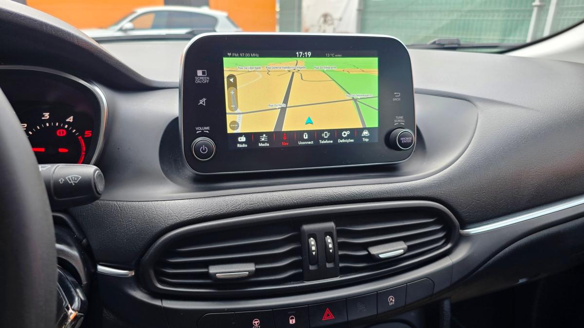 fiat-tipo-station-wagon-2020-diesel-1248cc