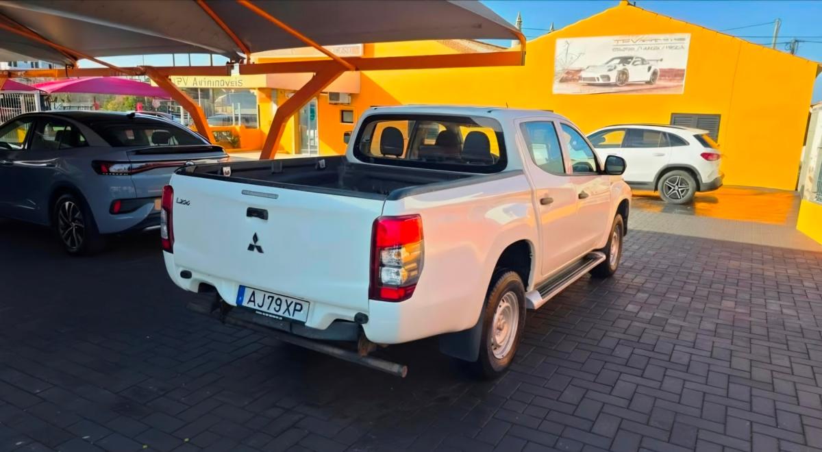 mitsubishi-l200-2021-diesel-2268cc