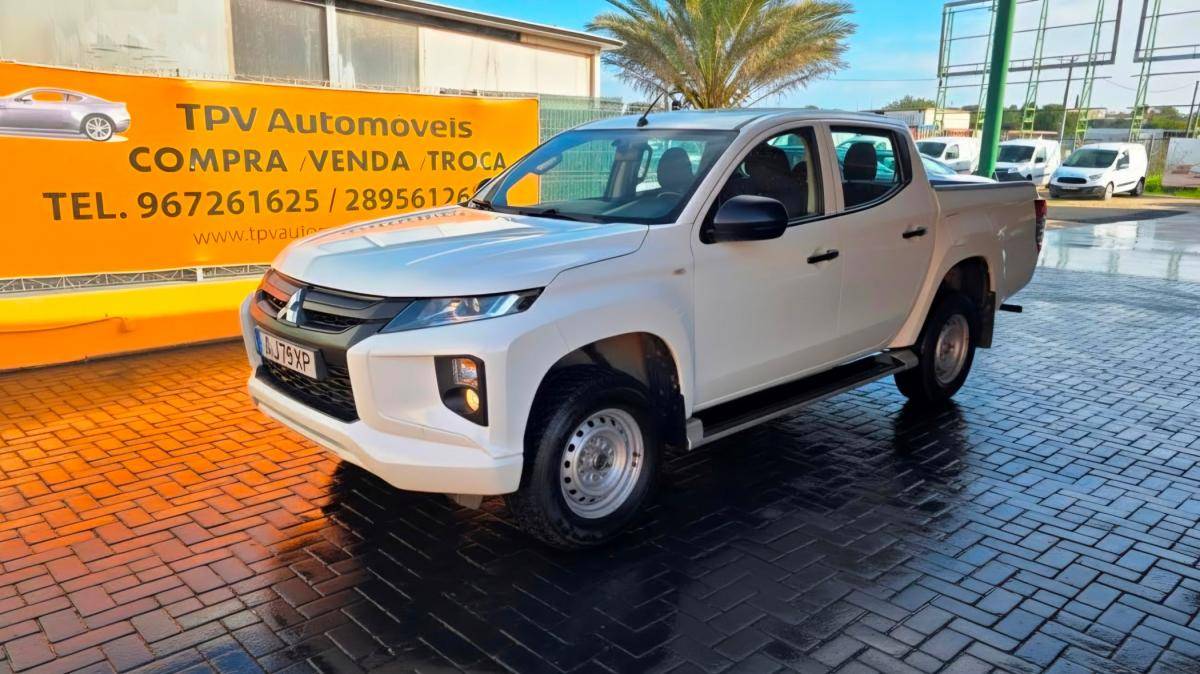 mitsubishi-l200-2021-diesel-2268cc