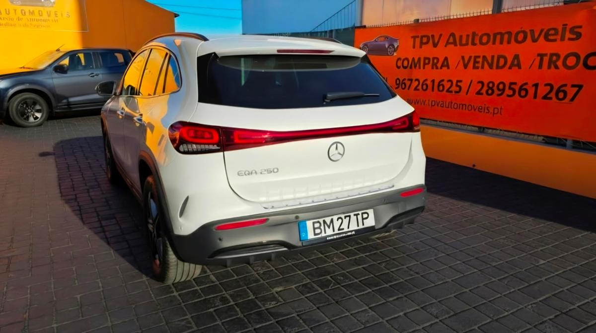 mercedes-benz-eqa-2022-eletrico-0cc