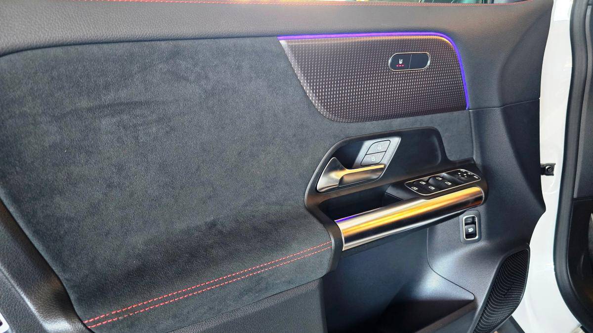 mercedes-benz-eqa-2022-eletrico-0cc