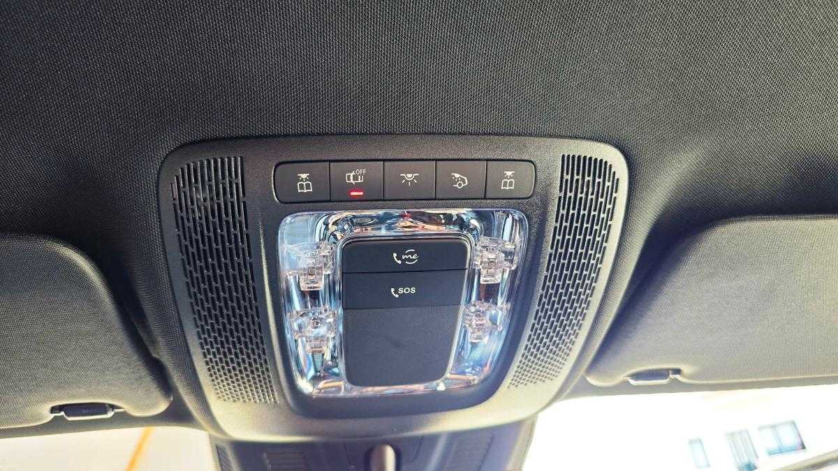 mercedes-benz-eqa-2022-eletrico-0cc