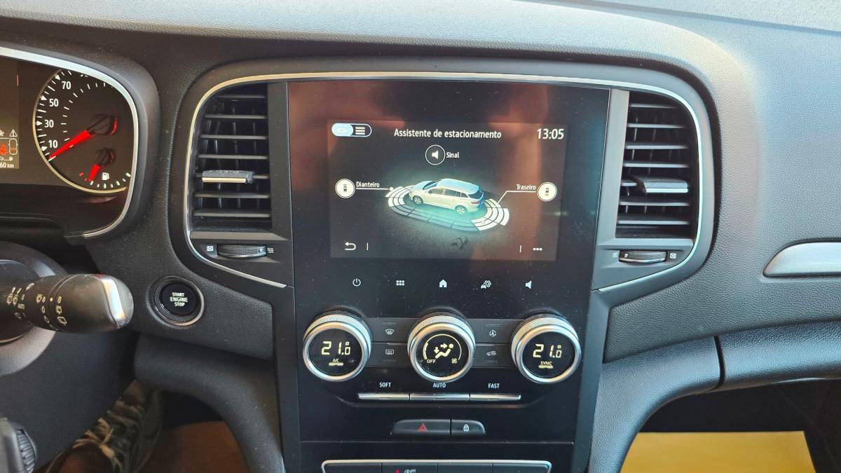 renault-megane-sport-tourer-2022-diesel-1461cc