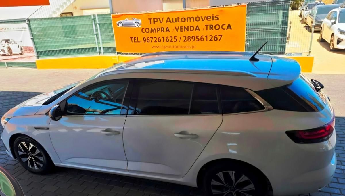 renault-megane-sport-tourer-2022-diesel-1461cc