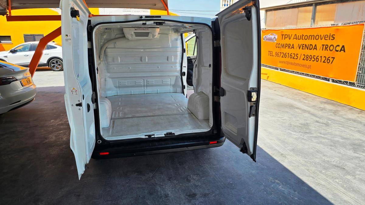 renault-trafic-2022-diesel-1997cc