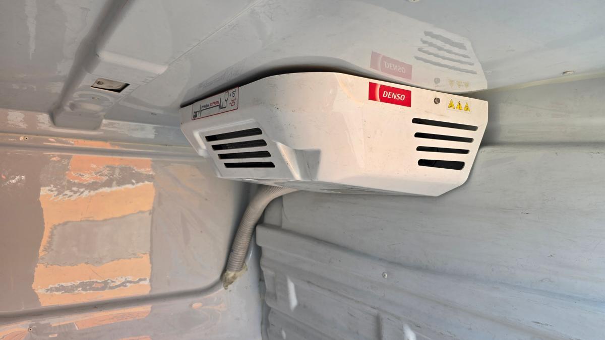 renault-trafic-2022-diesel-1997cc