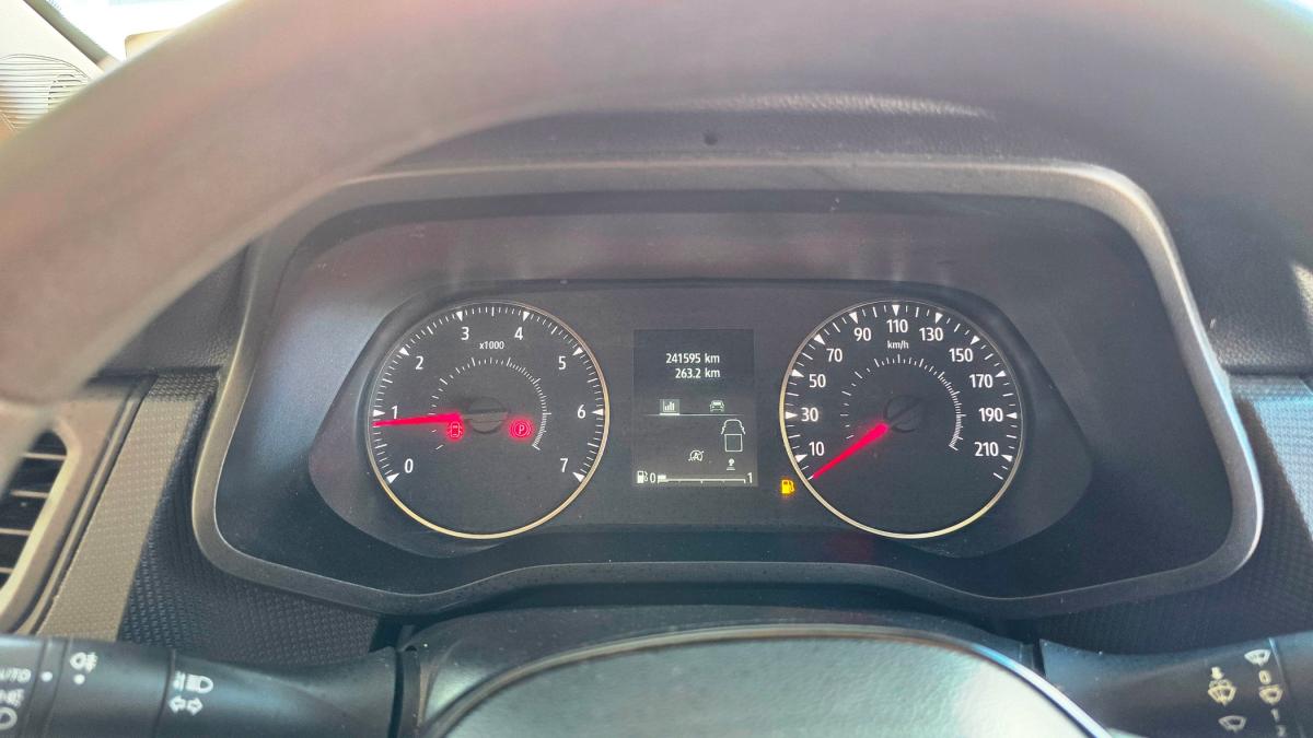 renault-trafic-2022-diesel-1997cc