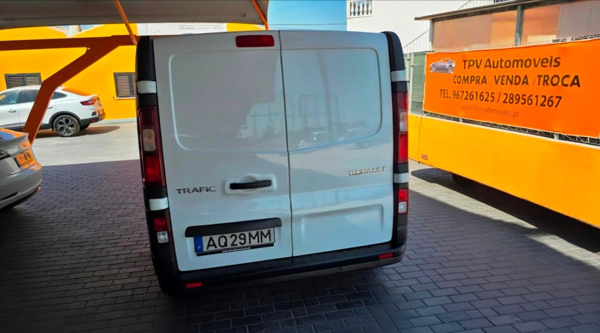renault-trafic-2022-diesel-1997cc
