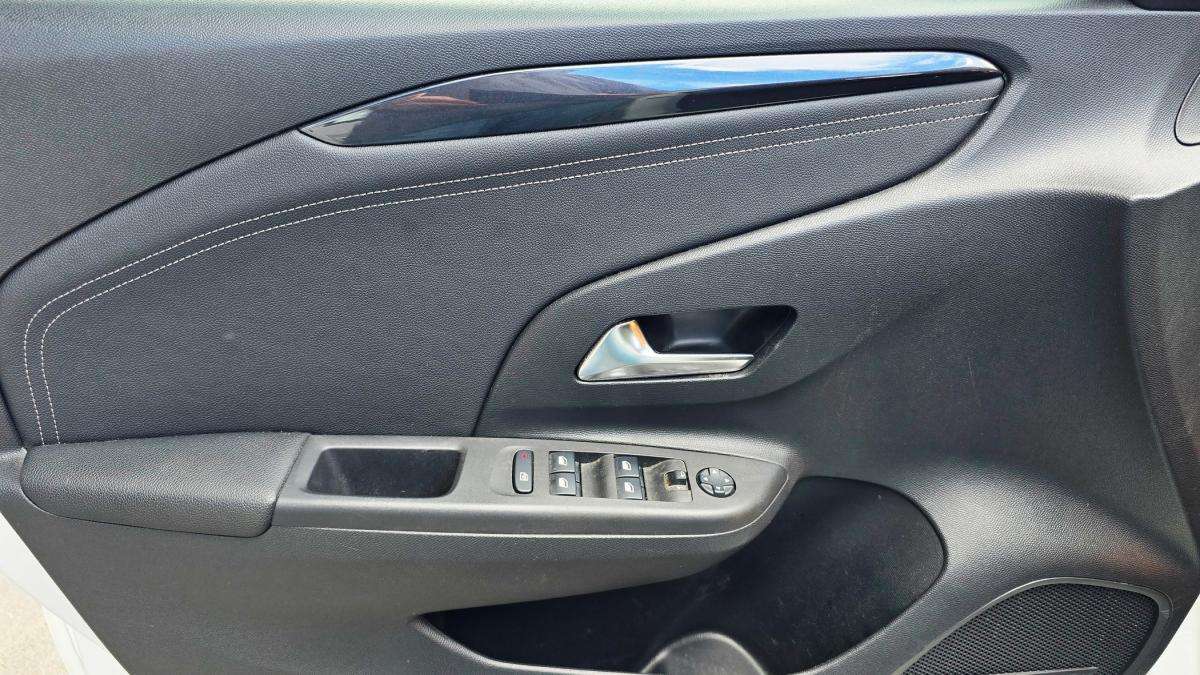 opel-corsa-2022-eletrico-0cc