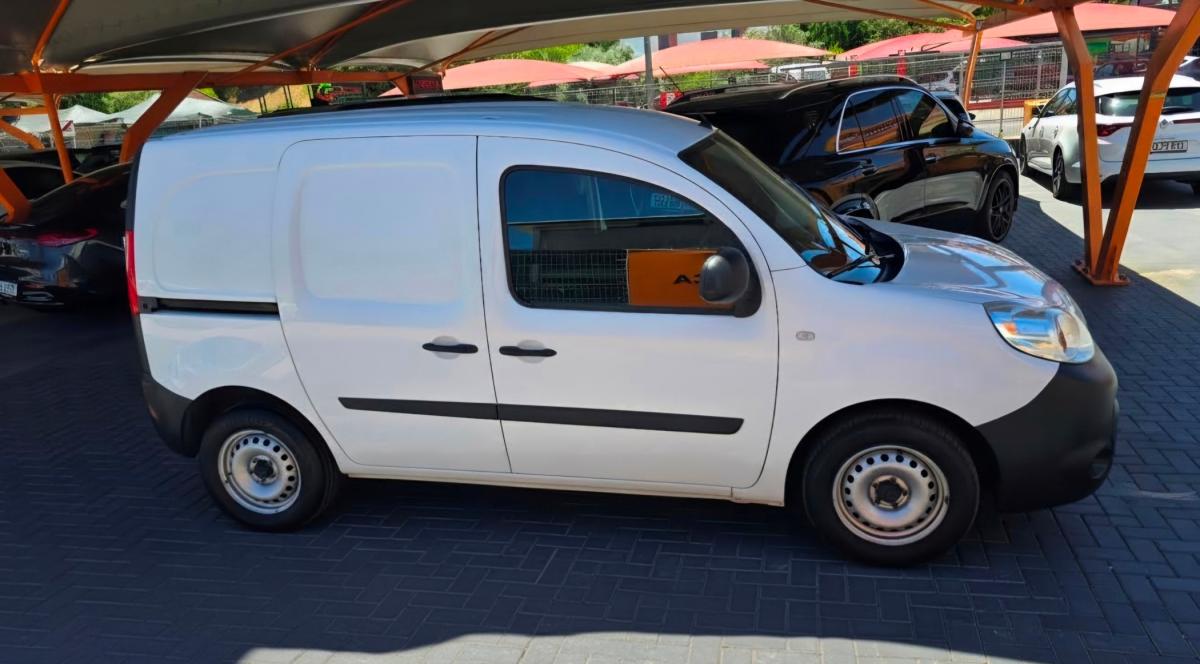 renault-kangoo-2021-diesel-1461cc