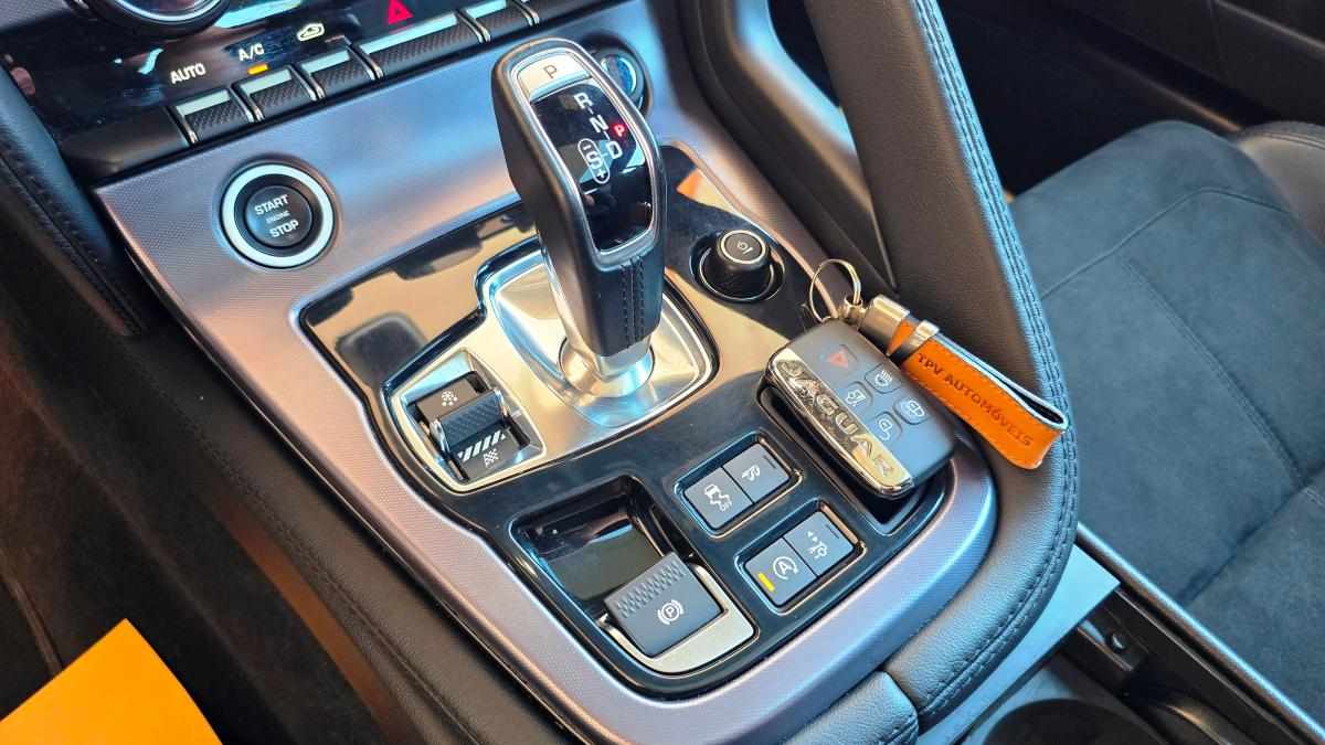 jaguar-f-type-2-0-p300-2018-gasolina-1997cc