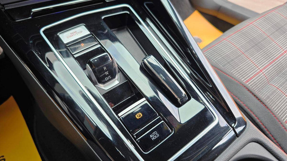 volkswagen-golf-2023-gasolina-1984cc
