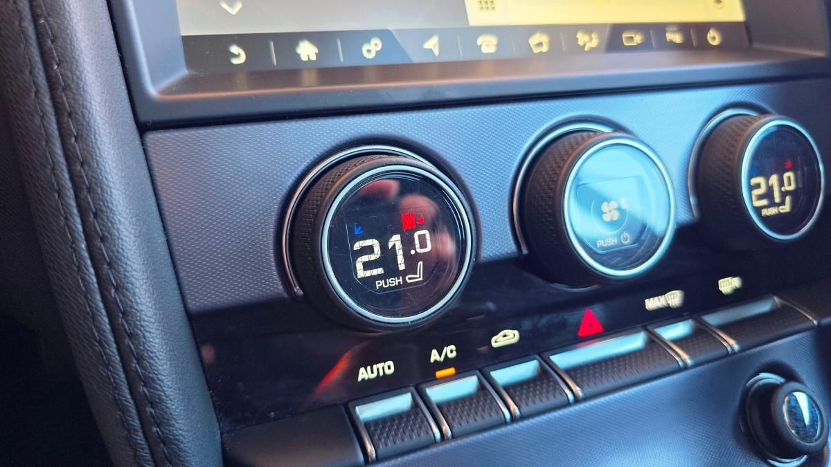 jaguar-f-type-2018-gasolina-1997cc