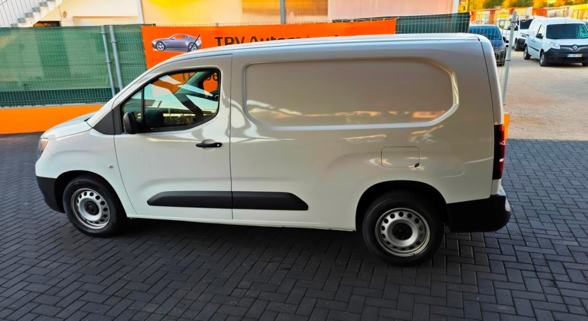 opel-combo-2021-diesel-1499cc
