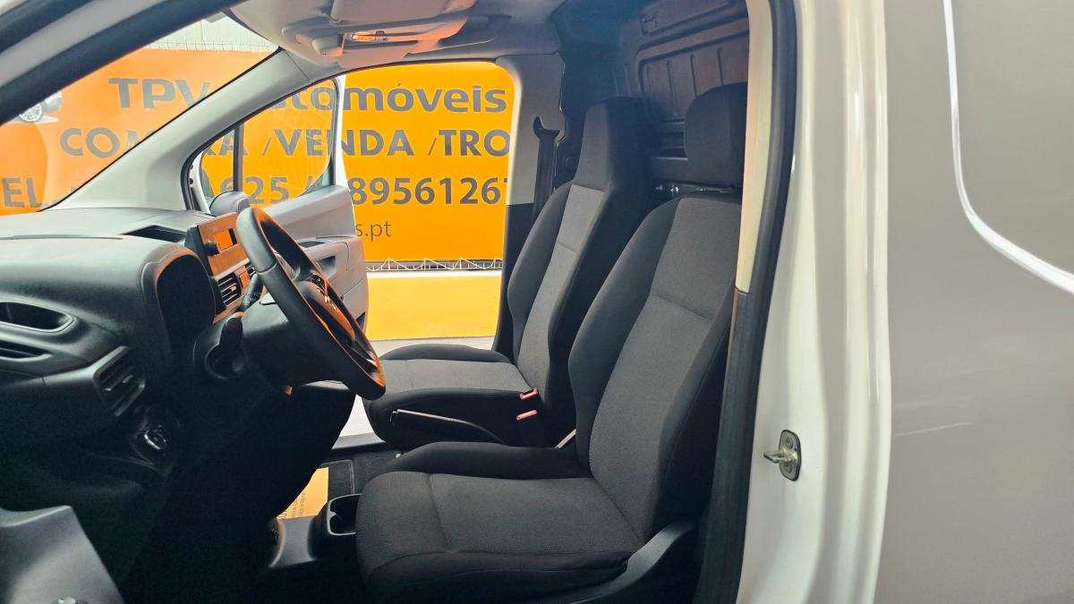 opel-combo-2021-diesel-1499cc