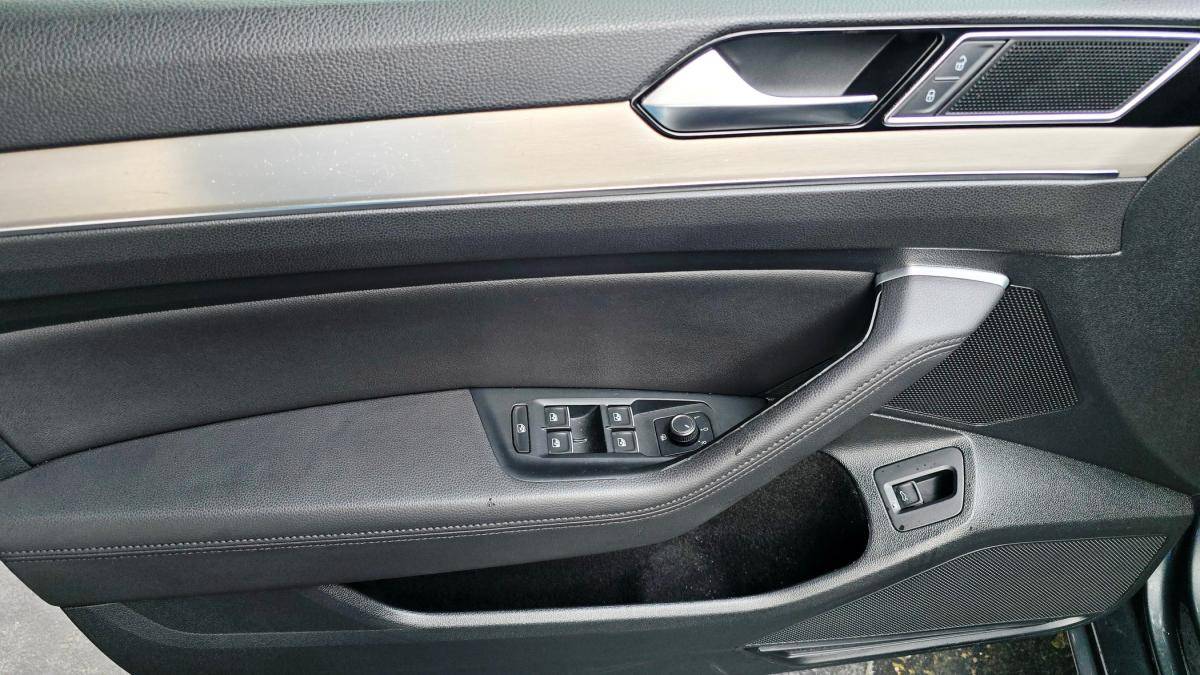 volkswagen-passat-2016-diesel-1968cc